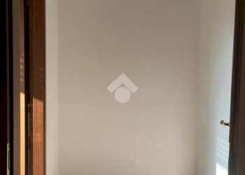 Three-room apartment Via Rickenbach, Melegnano - photo 34