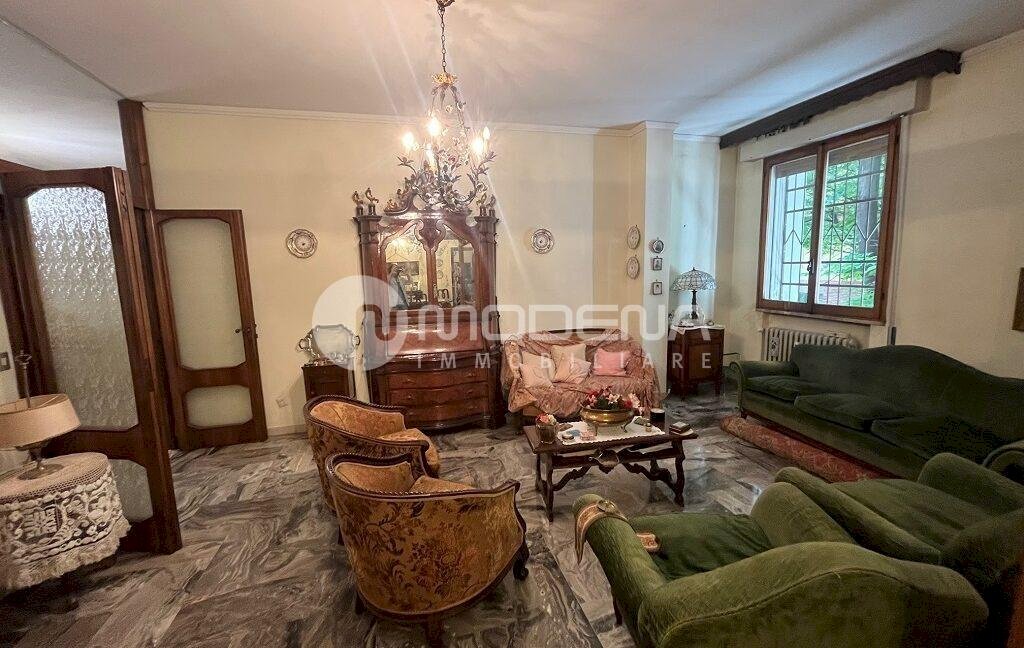 Four-room apartment Modena - photo 2