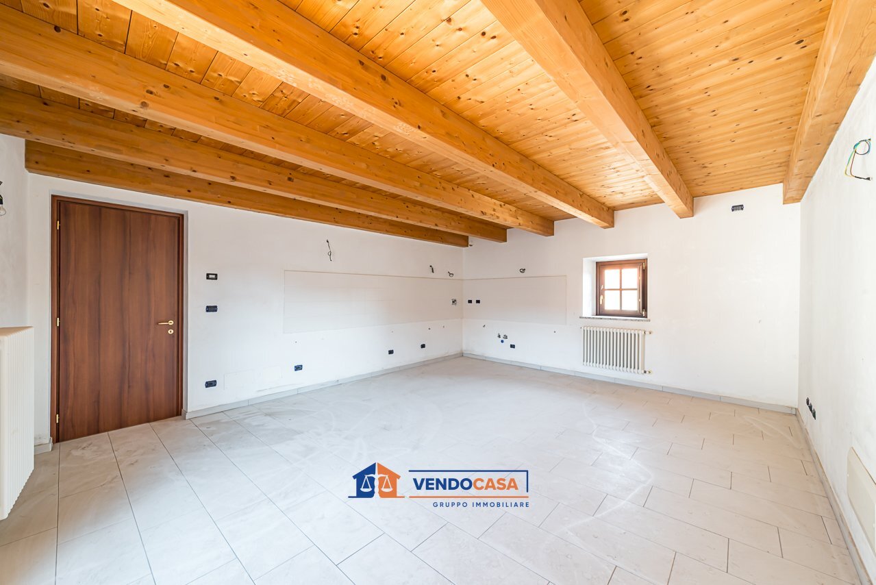 Casa indipendente Pancalieri - foto 2