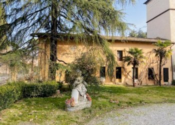 Magazzino Via San Lorenzo, Sasso Marconi - foto 1