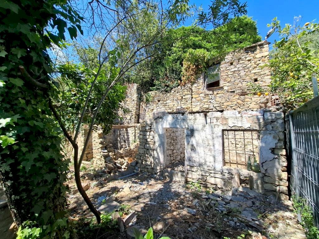 Casa indipendente Via Lombardi, Diano San Pietro - foto 1