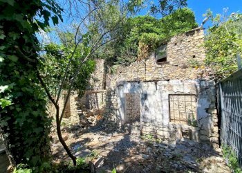 Casa indipendente Via Lombardi, Diano San Pietro - foto 1