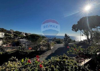 Three-room apartment Sanremo, IM, Sanremo - photo 1