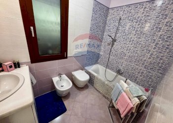 Three-room apartment Sanremo, IM, Sanremo - photo 8