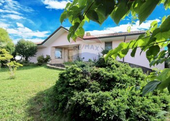 Villa VIA PETRARCA, 3 
 Cornate d'Adda, Cornate d'Adda - photo 1