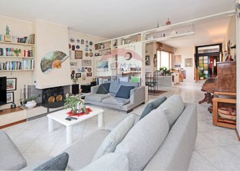 Villa VIA PETRARCA, 3 
 Cornate d'Adda, Cornate d'Adda - photo 4