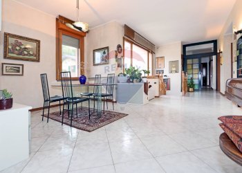 Villa VIA PETRARCA, 3 
 Cornate d'Adda, Cornate d'Adda - photo 7