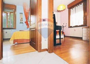 Villa VIA PETRARCA, 3 
 Cornate d'Adda, Cornate d'Adda - photo 27