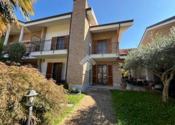 Porzione di casa Via Torino, San Francesco al Campo - foto 1