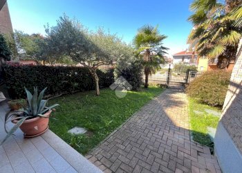 Porzione di casa Via Torino, San Francesco al Campo - foto 2