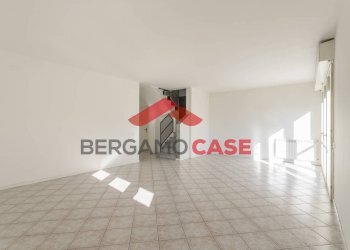 Foto 2 - Villa a Schiera Via Puccini
 
6, Seriate - foto 2