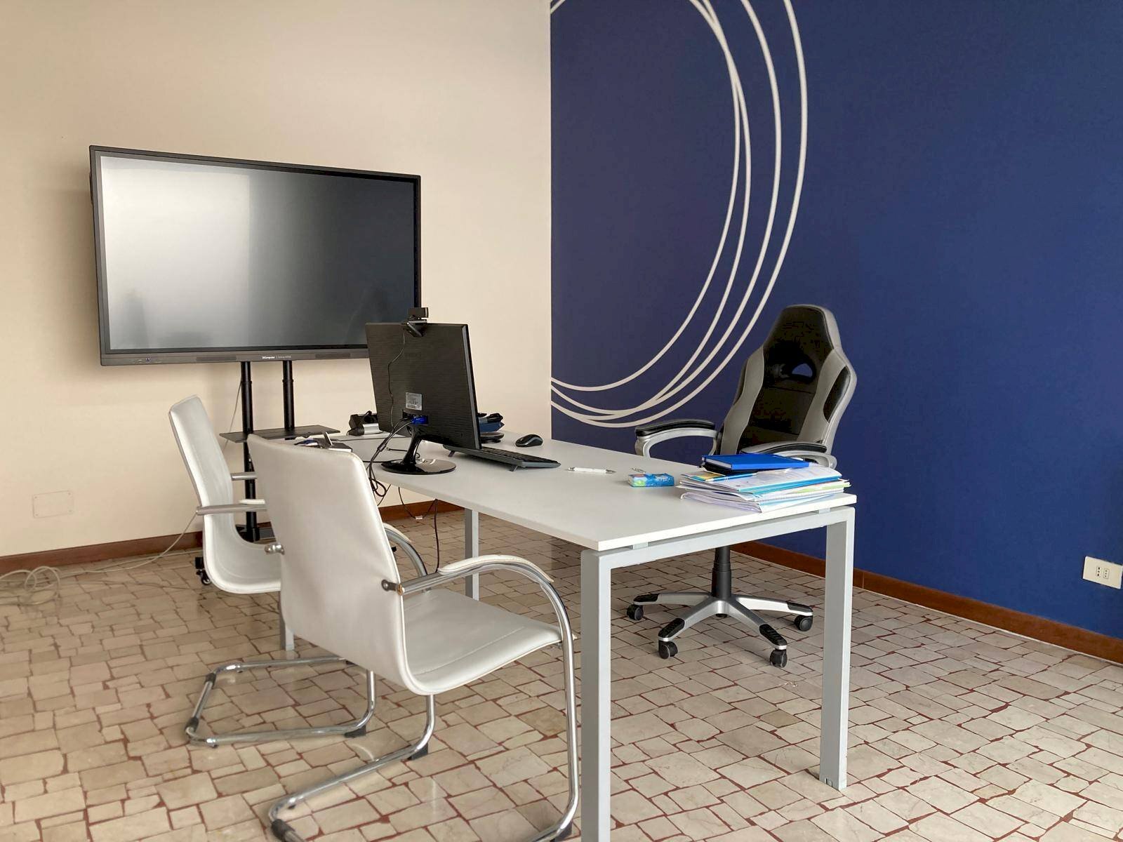 Foto 3 - Attività Commerciale viale salvador allende, Mantova - foto 3