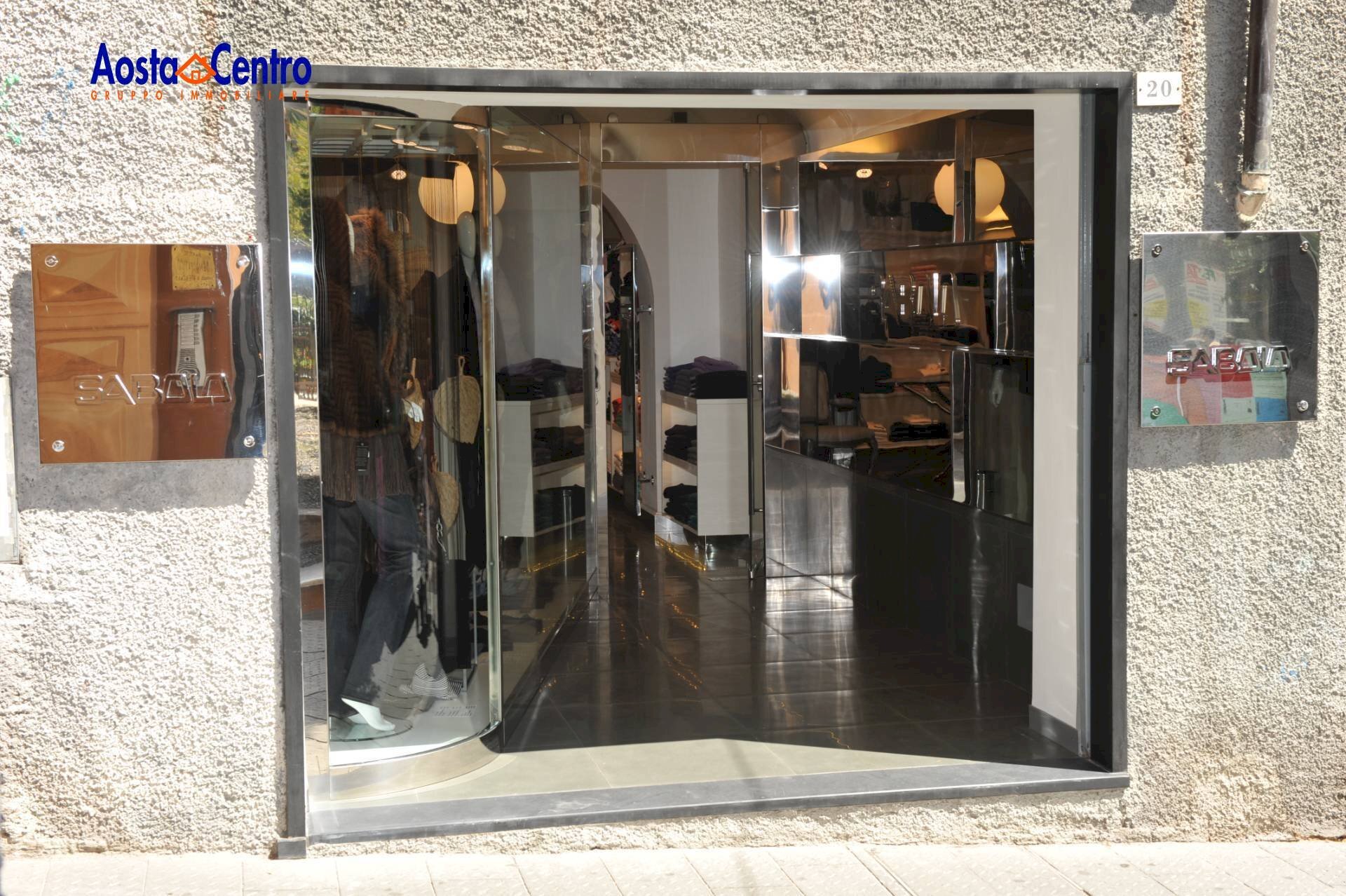 Foto 2 - Attività Commerciale Via Serafino Maria Rapallo
20, Arenzano - foto 2