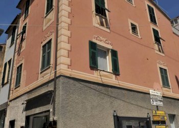 Foto 18 - Attività Commerciale Via Serafino Maria Rapallo
 
20, Arenzano - foto 18