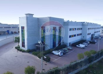 Edificio all\'aperto - Capannone Teverola - foto 13