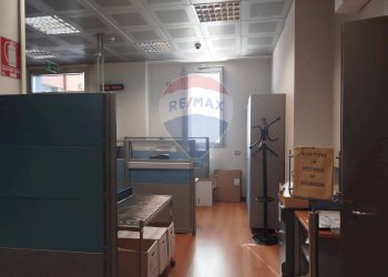 Cucina - Ufficio Via de Nicola
 
8, San Giuliano Milanese - foto 24