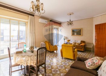 Sala da pranzo - Trilocale Via Giovanni Verga
 
79F, Lentini - foto 4