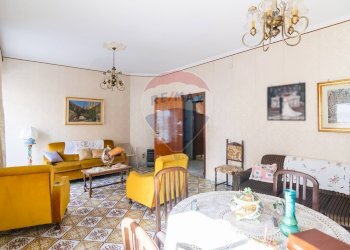 Sala da pranzo - Trilocale Via Giovanni Verga
 
79F, Lentini - foto 5