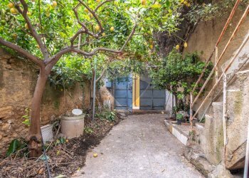 Giardino - Casa indipendente via MOSCHITTA
 
11, Caltagirone - foto 5