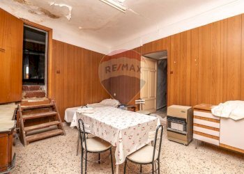 Sala da pranzo - Casa indipendente via MOSCHITTA
 
11, Caltagirone - foto 24