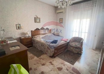 Camera / camera da letto - Casa indipendente Via Delle Gemme
 
73, Catania - foto 30