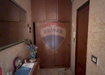 Hall / corridoio - Casa indipendente Via Delle Gemme
 
73, Catania - foto 38