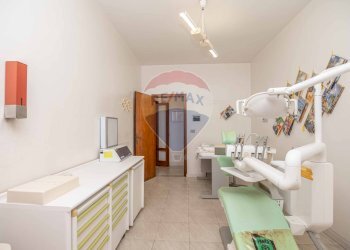 Cucina - Casa indipendente Via Giuseppe Garibaldi
 
26, Mirabella Imbaccari - foto 9