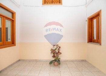 Terrazza - Casa indipendente Via Giuseppe Garibaldi
 
26, Mirabella Imbaccari - foto 10