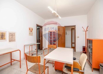 Sala da pranzo - Casa indipendente Via Giuseppe Garibaldi
 
26, Mirabella Imbaccari - foto 14