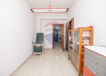 Hall / corridoio - Casa indipendente Via Giuseppe Garibaldi
 
26, Mirabella Imbaccari - foto 15