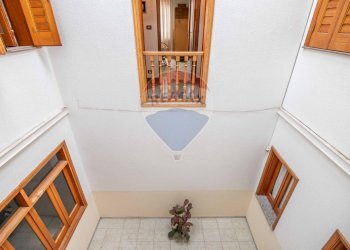 Scale - Casa indipendente Via Giuseppe Garibaldi
 
26, Mirabella Imbaccari - foto 35