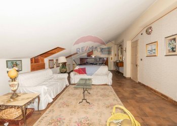 Soggiorno - Casa indipendente Via Giuseppe Garibaldi
 
26, Mirabella Imbaccari - foto 58