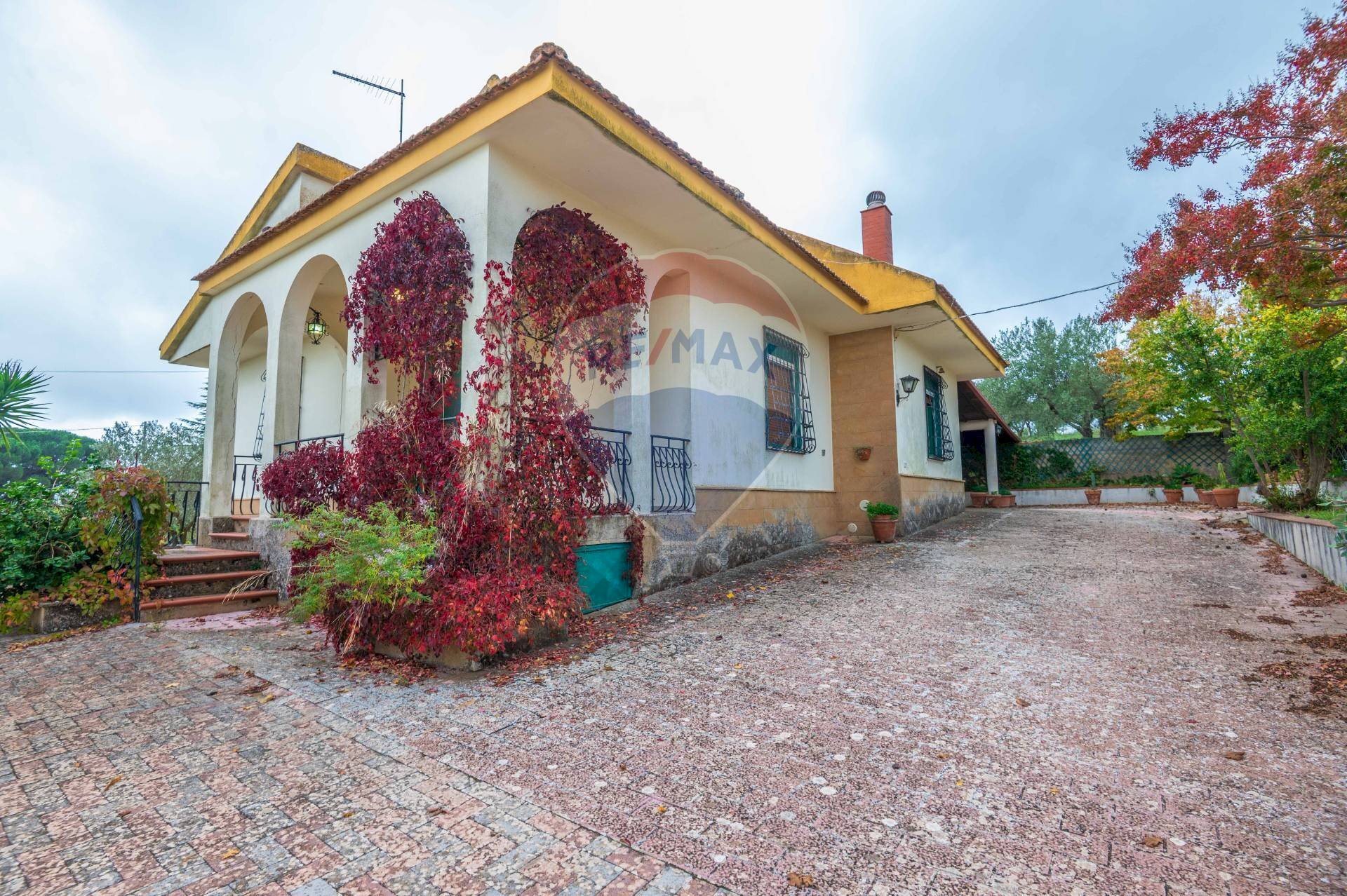 Casa all\'aperto - Villa Contrada Rasalgone
 
snc, Piazza Armerina - foto 3