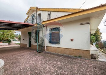 Casa all\'aperto - Villa Contrada Rasalgone
 
snc, Piazza Armerina - foto 30