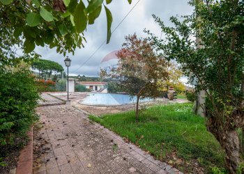 Giardino - Villa Contrada Rasalgone
 
snc, Piazza Armerina - foto 32