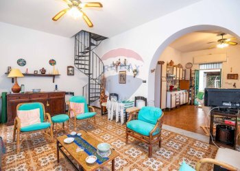 Soggiorno - Villa Contrada Rasalgone
 
snc, Piazza Armerina - foto 78