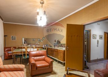 Sala da pranzo - Casa indipendente Via Francesco Petrarca
 
56, Vizzini - foto 4