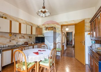 Cucina - Casa indipendente Via Francesco Petrarca
 
56, Vizzini - foto 9