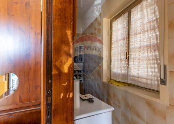 Bagno - Casa indipendente Via Francesco Petrarca
 
56, Vizzini - foto 10