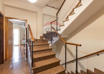 Scale - Casa indipendente Via Francesco Petrarca
 
56, Vizzini - foto 15