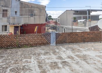 Edificio all\'aperto - Casa indipendente Via Francesco Petrarca
 
56, Vizzini - foto 35