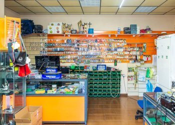 Dispensa di stoccaggio - Locale Commerciale Viale Della Regione
 
106, San Giovanni la Punta - foto 10