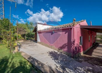 Casa all\'aperto - Villa Contrada Fontana Pietra SP 37/II
 
snc, Caltagirone - foto 13