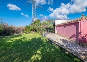 Giardino - Villa Contrada Fontana Pietra SP 37/II
 
snc, Caltagirone - foto 14