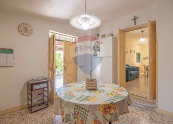 Sala da pranzo - Villa Contrada Fontana Pietra SP 37/II
 
snc, Caltagirone - foto 35