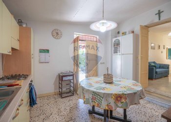 Cucina - Villa Contrada Fontana Pietra SP 37/II
 
snc, Caltagirone - foto 38