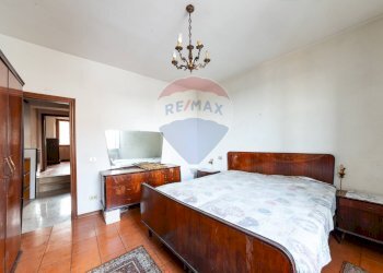 Camera / camera da letto - Quadrilocale Via Roma
 
29, Bucine - foto 10