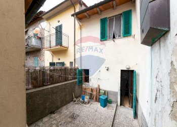 Casa all\'aperto - Quadrilocale Via Roma
 
29, Bucine - foto 25