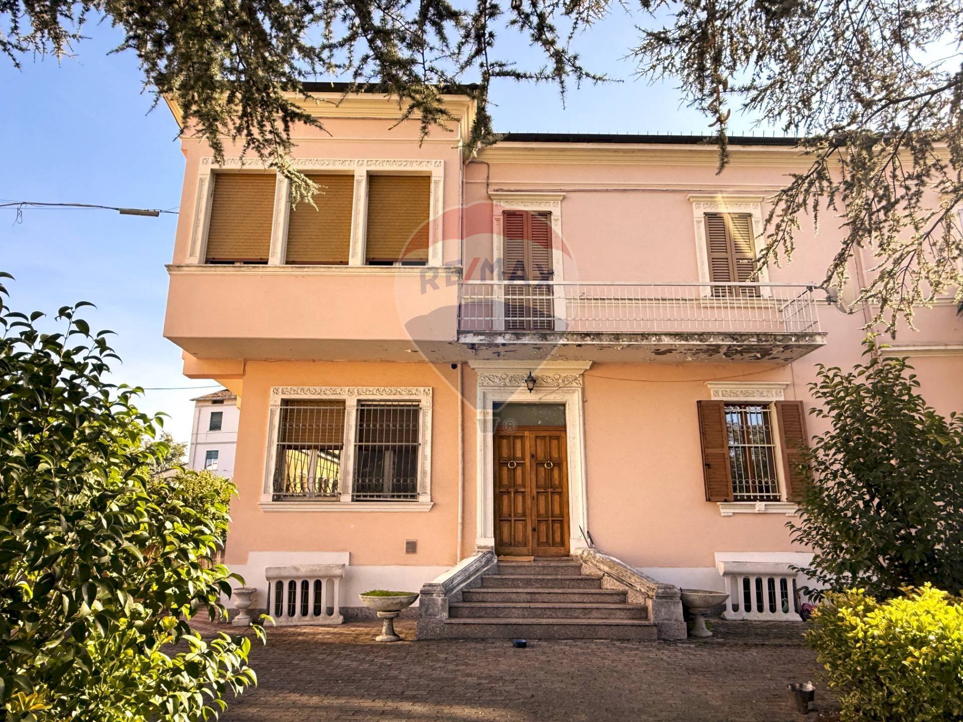 Casa all\'aperto - Villa a Schiera viale Zonghi
 
39, Fabriano - foto 1