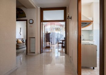 Hall / corridoio - Villa a Schiera viale Zonghi
 
39, Fabriano - foto 24